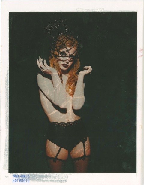 Exhibition : Paolo Roversi – Polaroids – Dodho