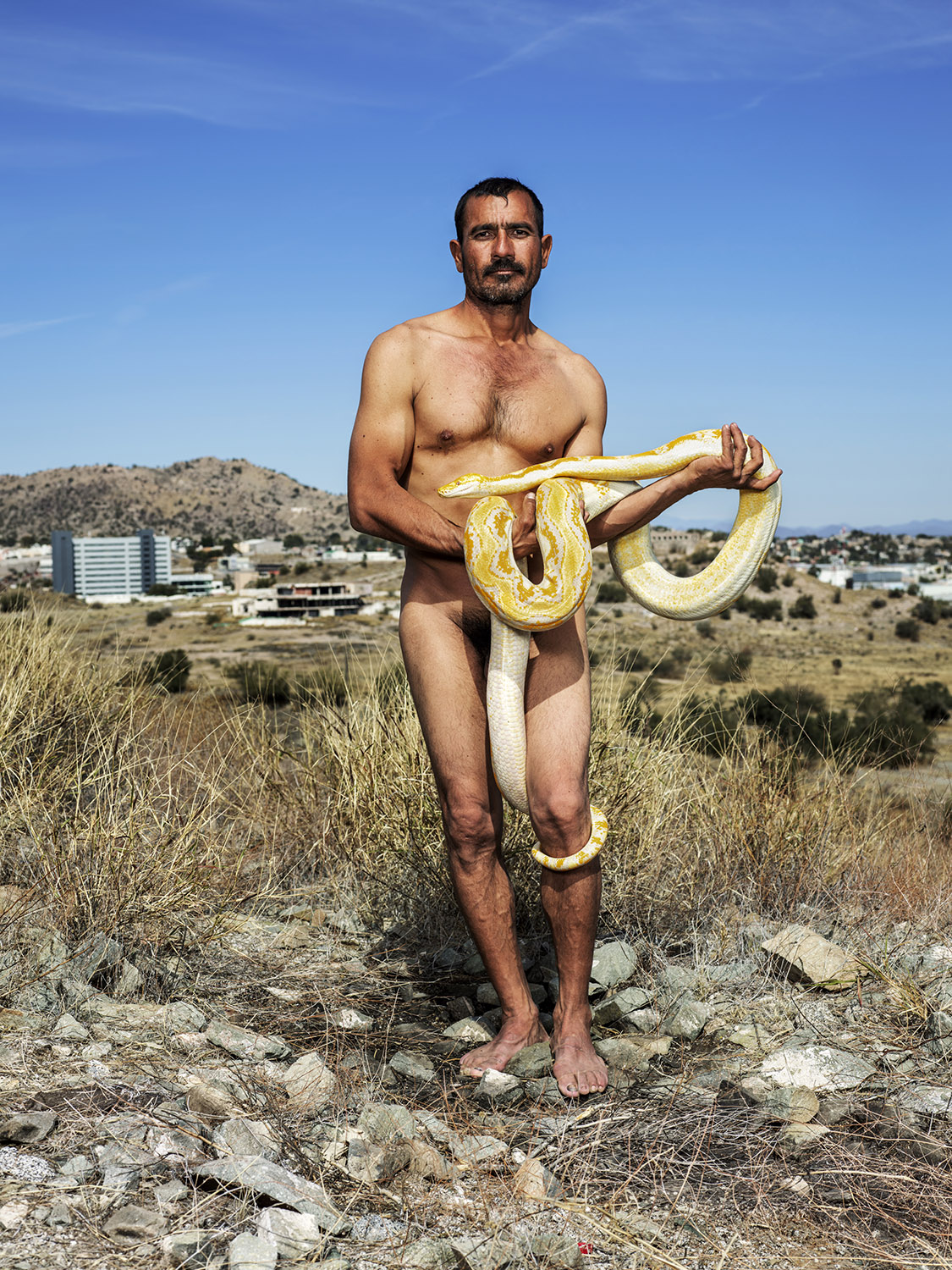 © Peter Hugo. The snake charmer, Hermosillo